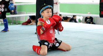 Тайский бокс и самозащита для детей.